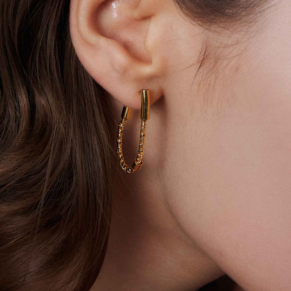 Pass Through ピアス LAPUIS