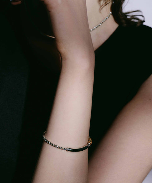 Pass Through ブレス LAPUIS